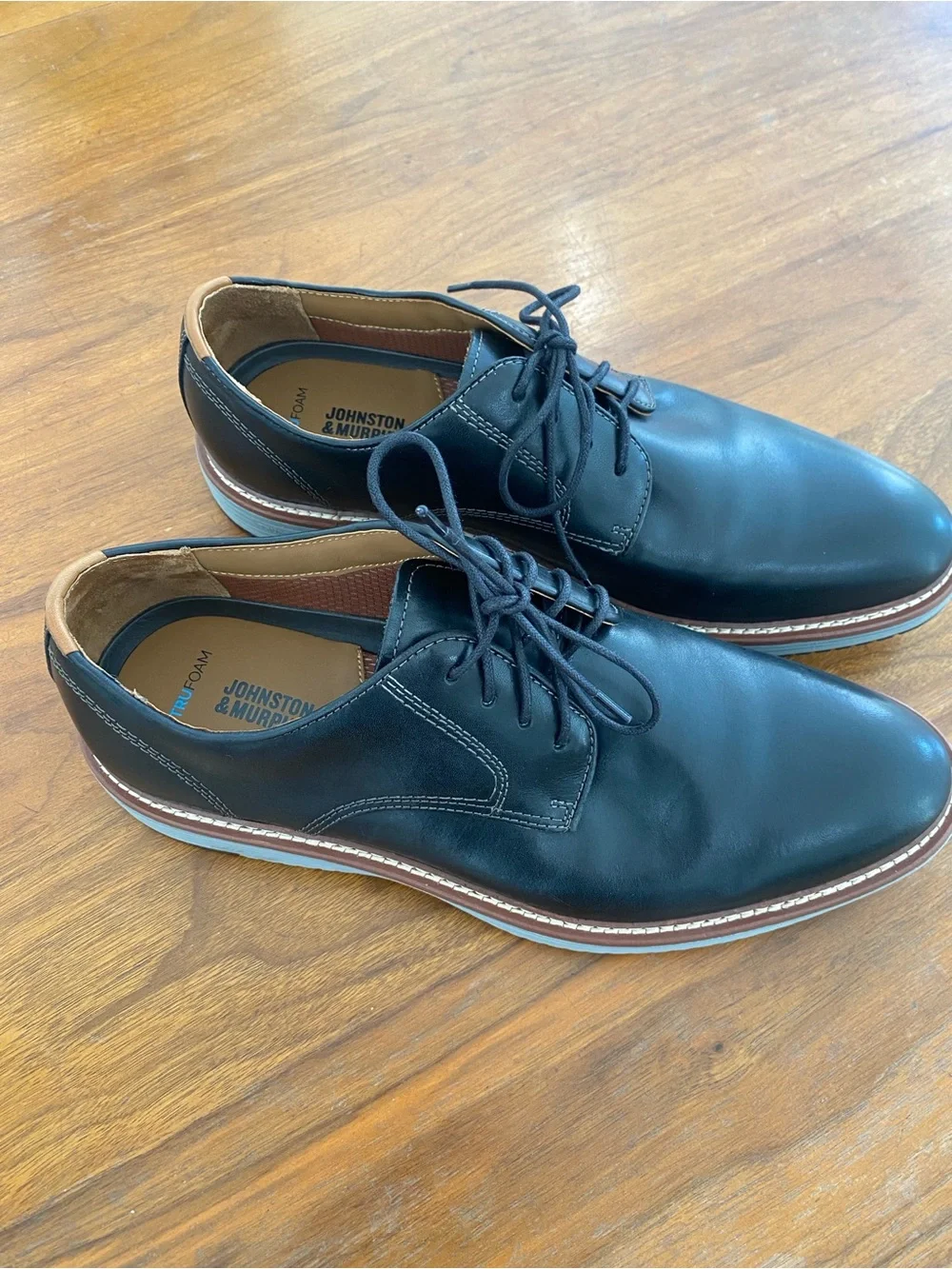 Johnston & Murphy Black Leather Shoes Men’s 10.5 W